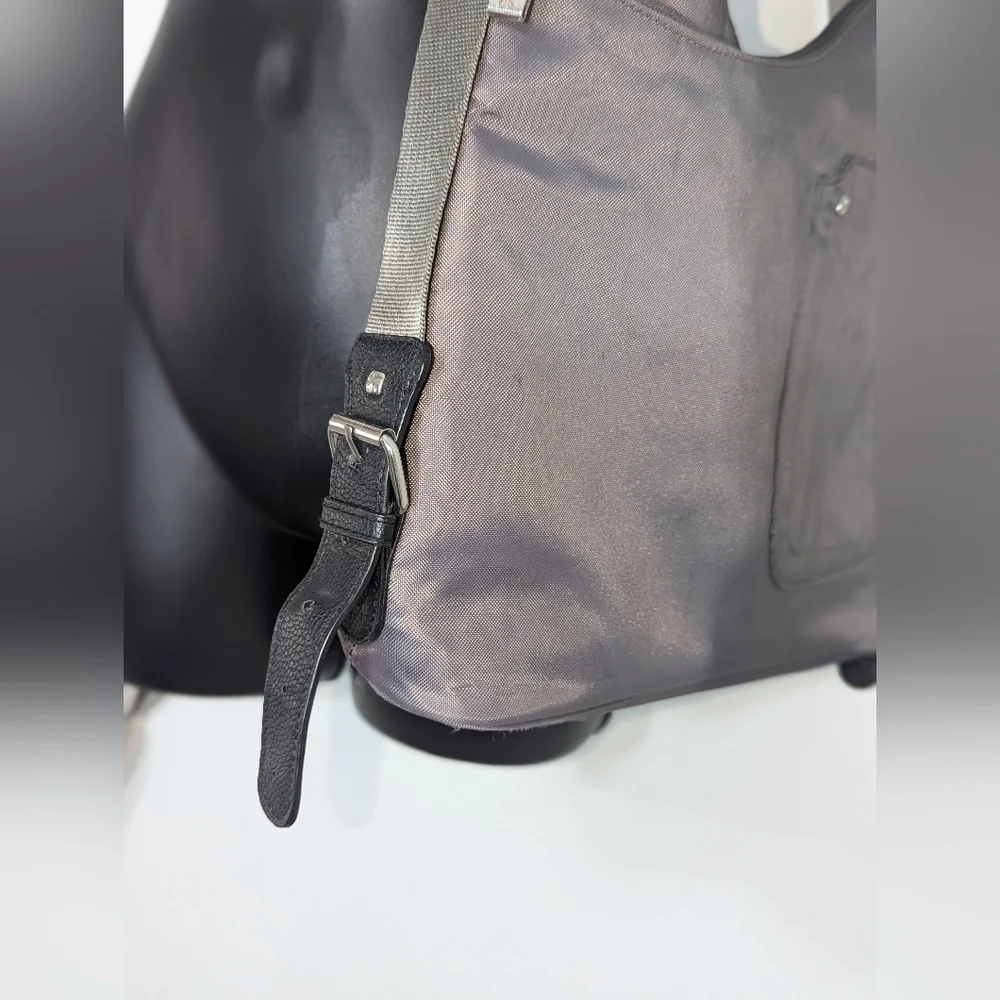 Mosey By Baggallini Convertible Shoulder Bag - Picture 2 of 16